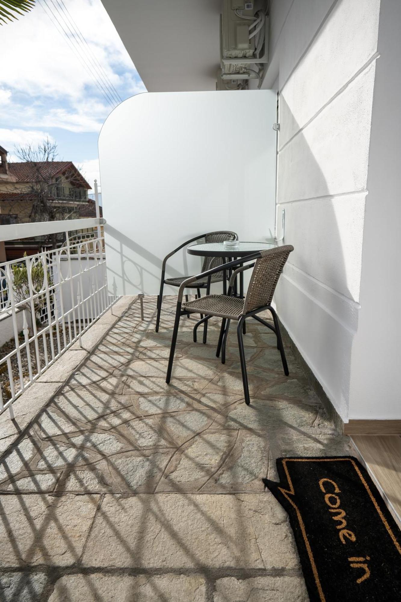 Airbnb Kastoria - Bella Vista B Bagian luar foto