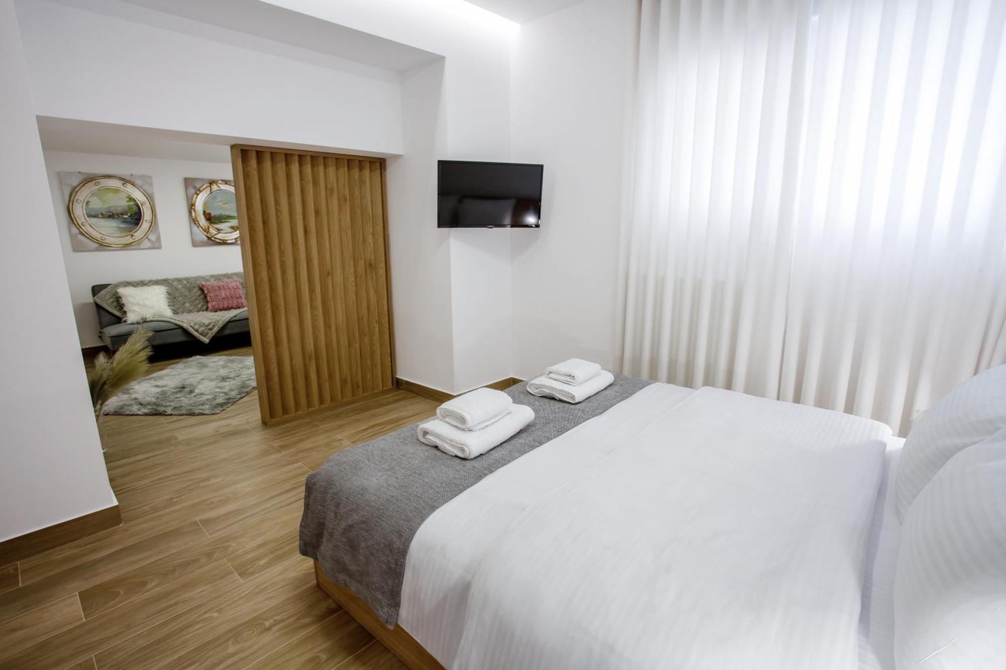 Airbnb Kastoria - Bella Vista B Bagian luar foto